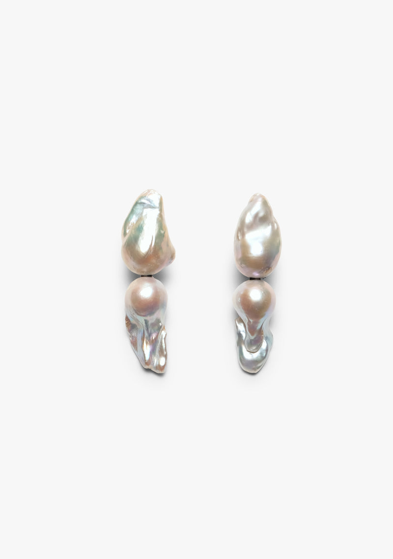 Sable earrings: double baroque pearls